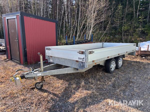 Personbilssläp Henra PL20C