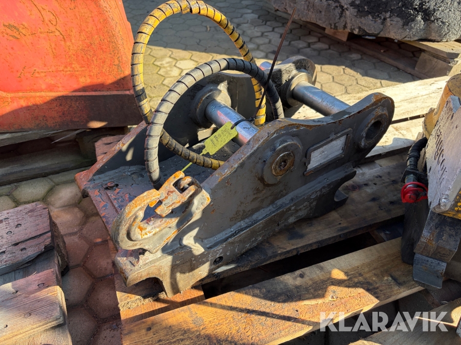 Hydrauliskt maskinfäste S50