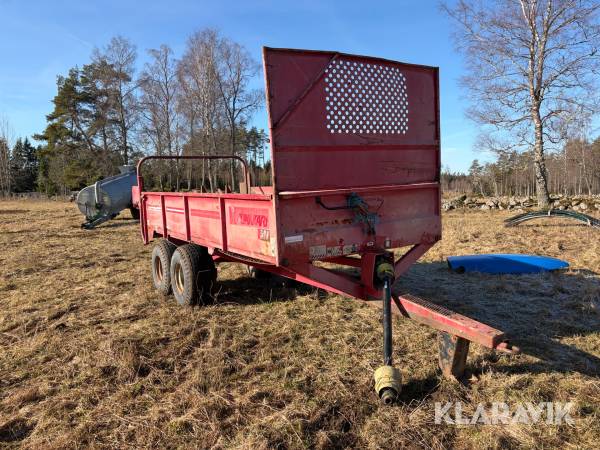 Fastgödselspridare Junkkari ESK 7500