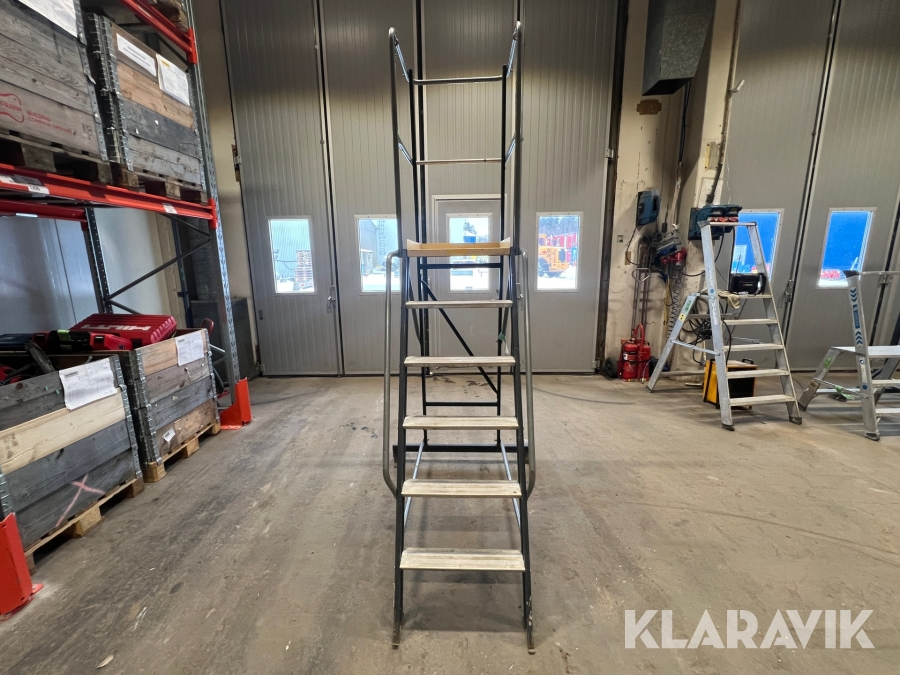 Trappstege med plattform 1,5 m Wibe TMR 1,5