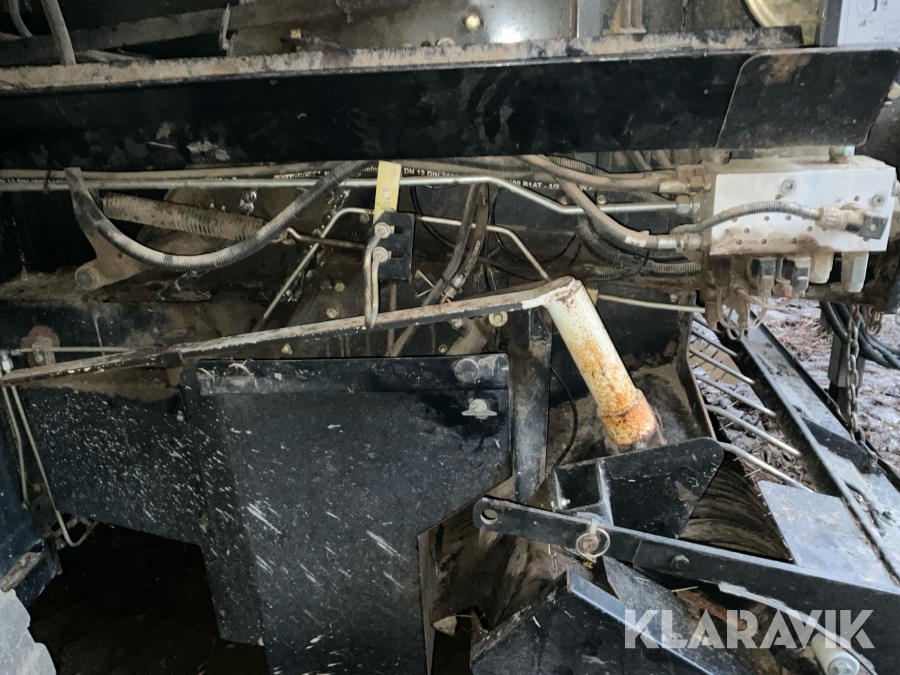 Rundbalspress New Holland BR6090 Combi