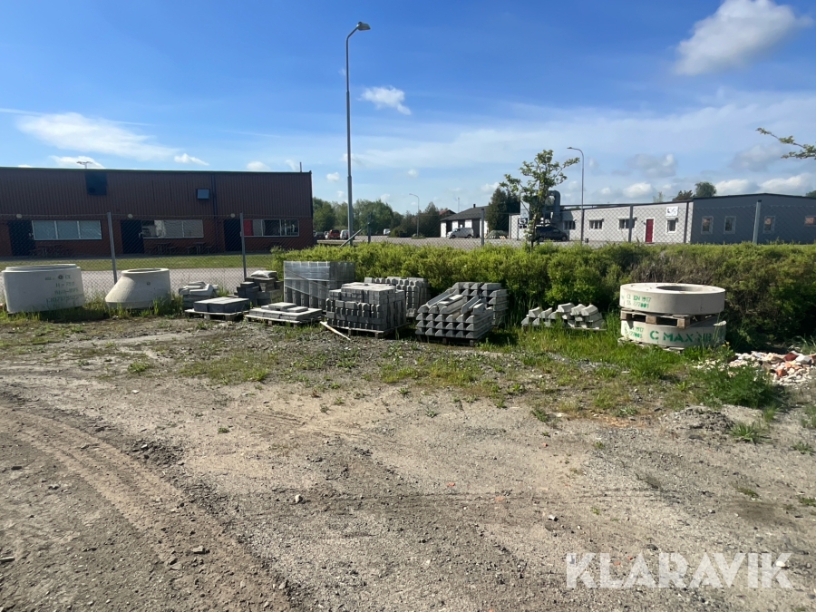 Diverse marksten och betongmaterial