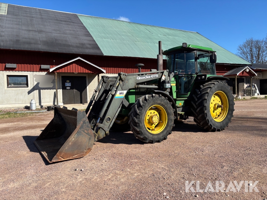 Traktor John Deere 4040S med frontlastare och 3st redskap