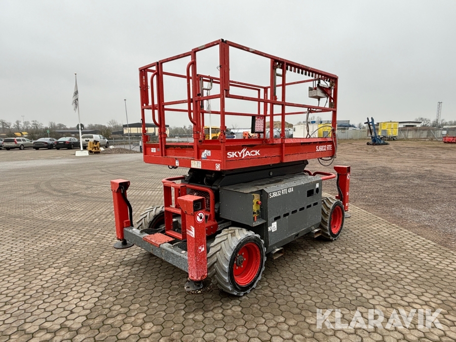 Saxlift Skyjack SJ 6832 RTE