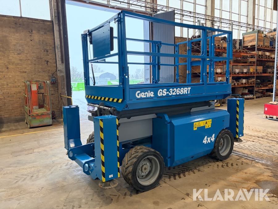 Saxlift Genie GS-3268 RT 4x4 Diesel