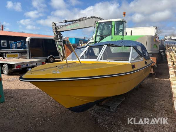 Motorbåt Uttern 520