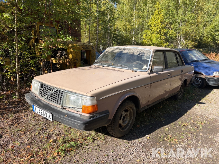 Veteran Volvo 244