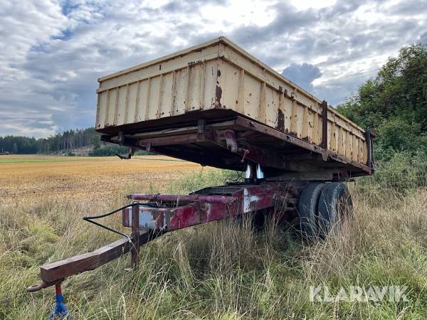 Traktorkärra med dumperflak Tippkärra