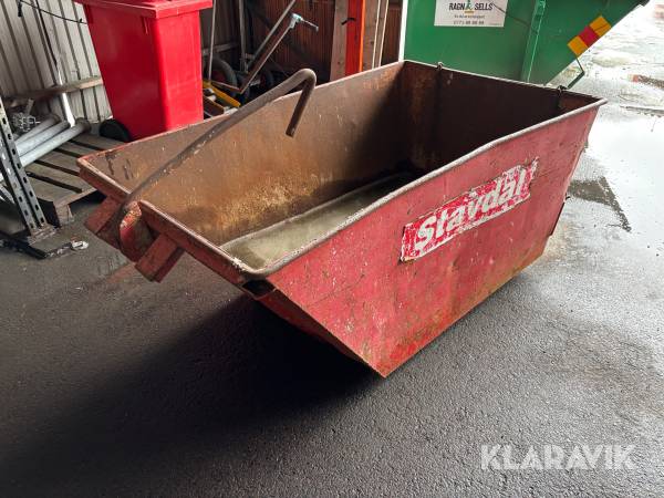 Materialbask självtömmande Alustep SLODA 402 2000L