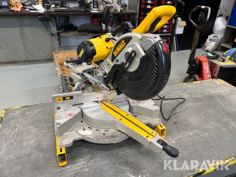 Kap & geringssåg el Dewalt Dw717xps