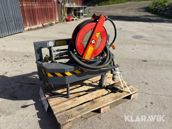 Högtryckstvätt Wille Vilakone Oy Trima fäste