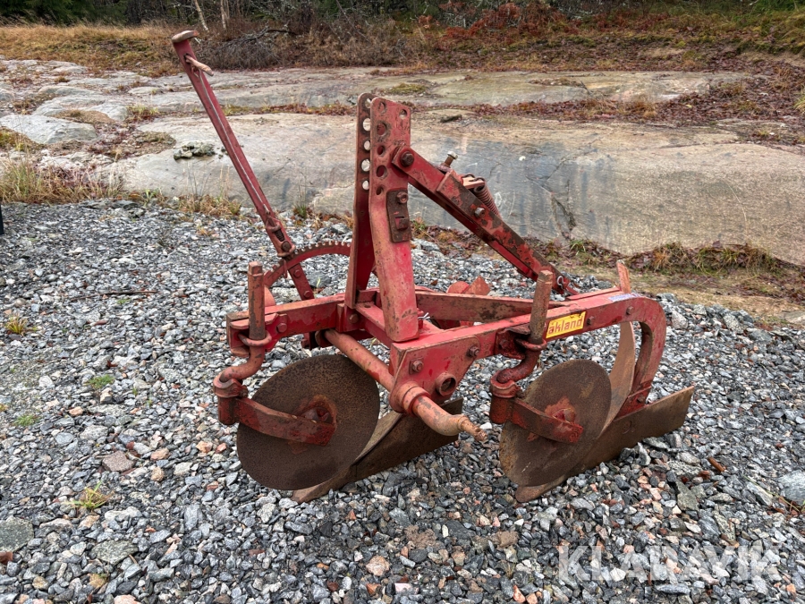 Tvåskärig plog Kyllingstad