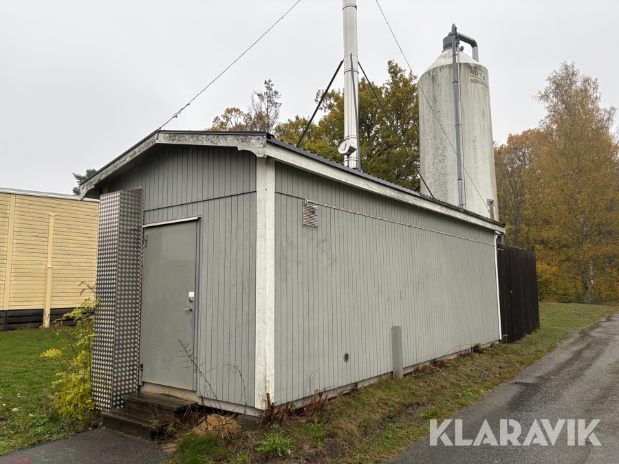 Pelletsanläggning 230kW komplett med panna, byggnad, silo, matare osv