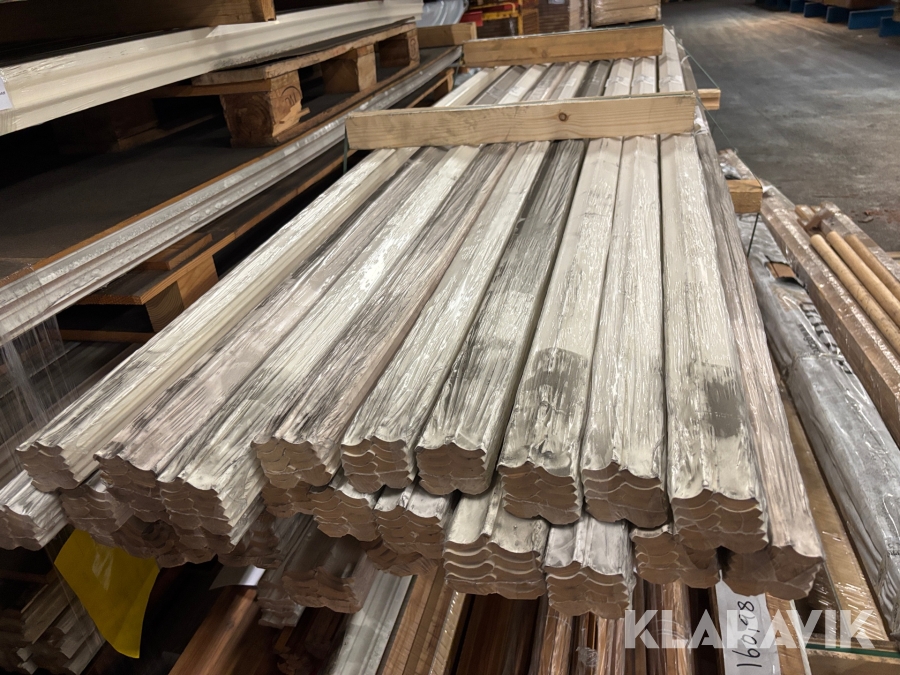 Taklist hålkäl 12x30x2750mm 210st