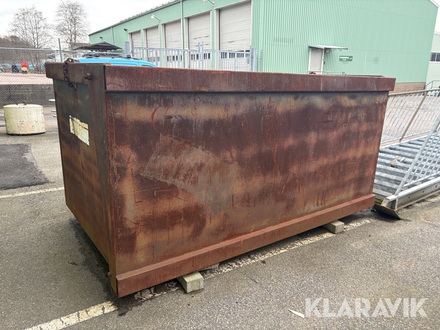 Container med Stora BM fäste 2 st