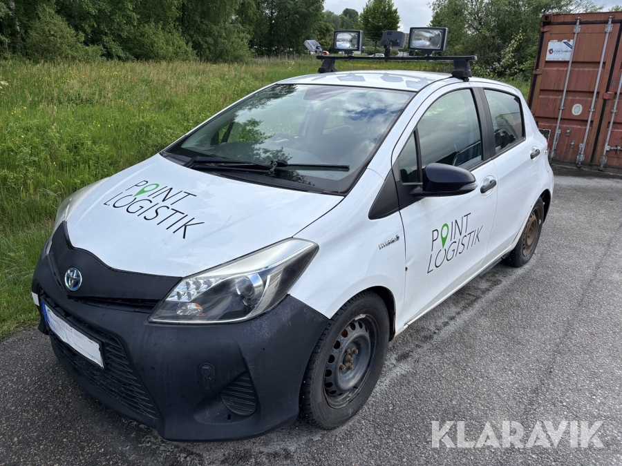 Postbil Toyota Yaris högerstyrd