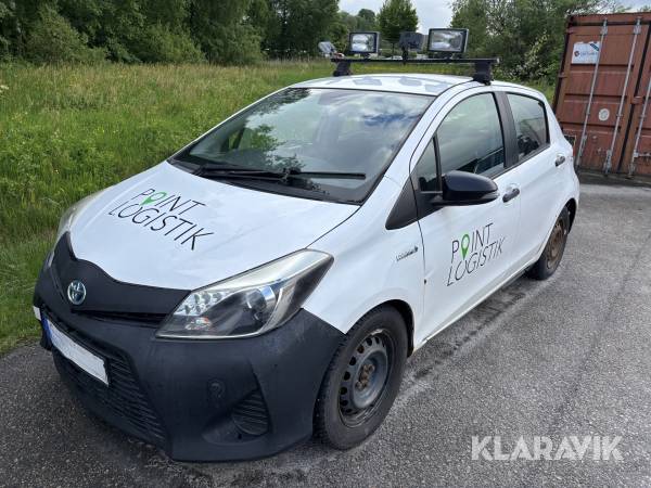 Postbil Toyota Yaris högerstyrd
