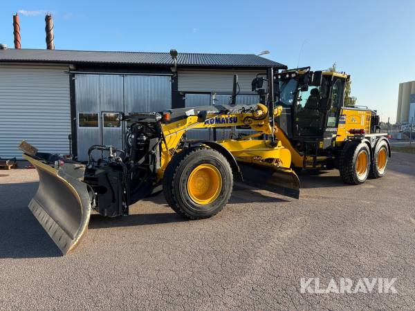 Väghyvel Komatsu GD675-7E0 maskinstyrning med GPS