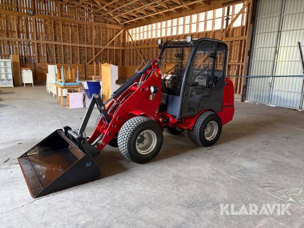 Kompaktlastare Trejon Flexitrac 820/1236
