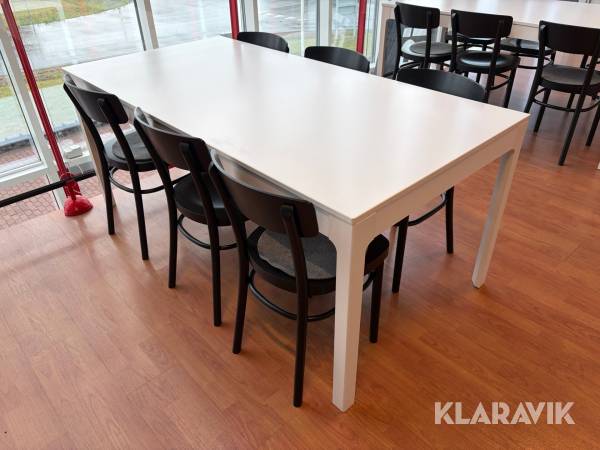 Bord och 6st stolar Ikea 