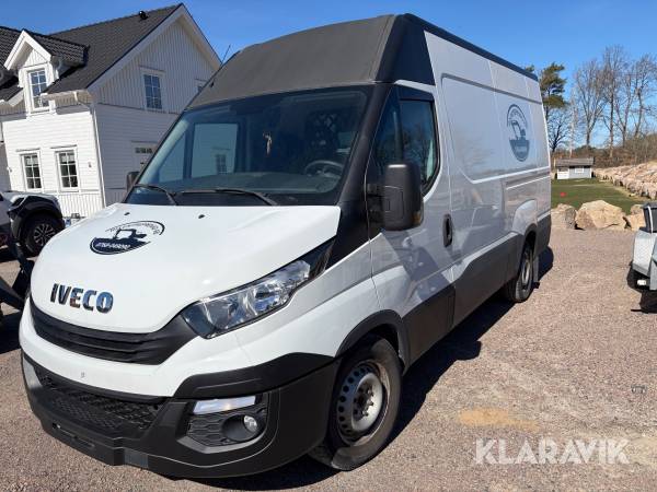 Skåpbil Iveco 35S14