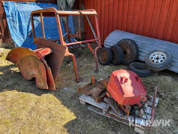 Hytt Östbergs Fabriks AB Ösa 48 med tank 