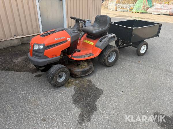 Åkgräsklippare Husqvarna LT151 med kärra