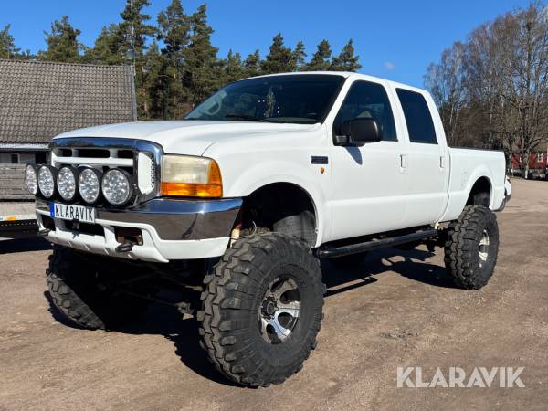 Pickup Ford F-350 Lariat Super Duty