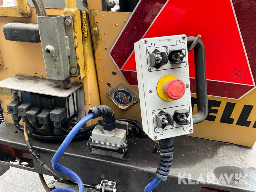 Asfaltsläggare Bitelli BB611C