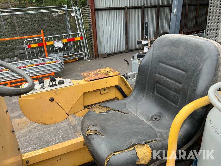 Asfaltsläggare Bitelli BB611C