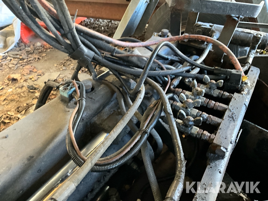 Asfaltsläggare Bitelli BB611C