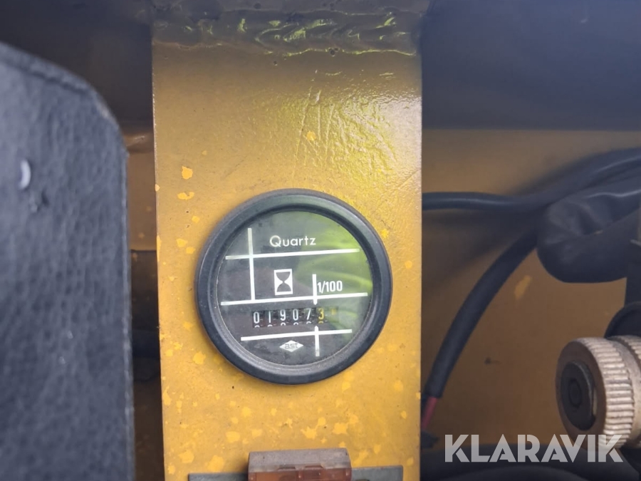 Asfaltsläggare Bitelli BB611C