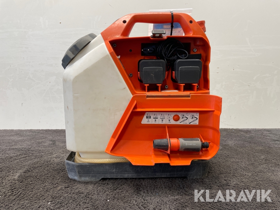 Vattentank till kapmaskin Husqvarna WT 15i