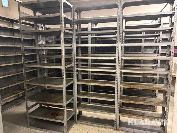 Lagerhyllor 24st sektioner