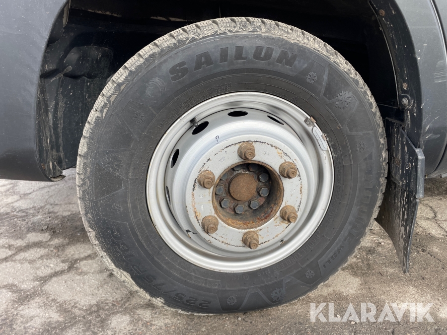 Kranbil Iveco Daily 72 C 17, Karlskrona, Klaravik auktioner