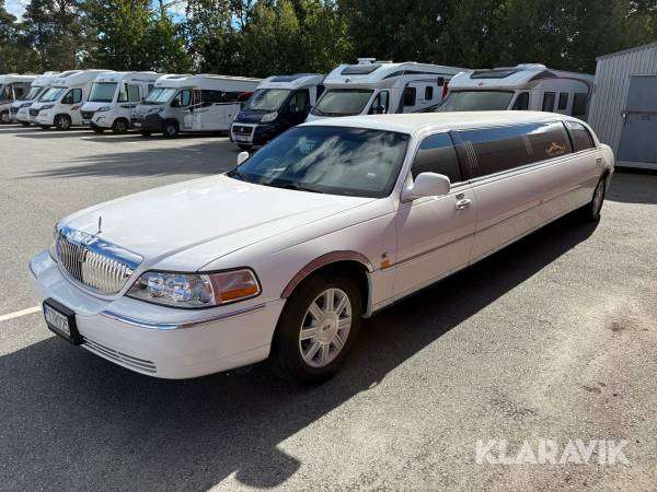 Limousine Lincoln Town Car
