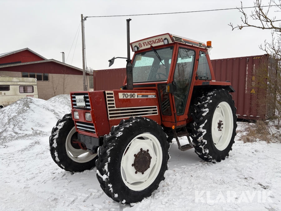 Traktor FIAT 70-90 DT