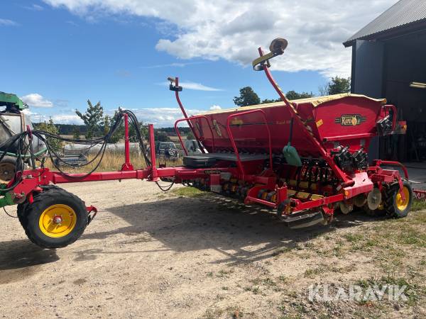 Såmaskin Väderstad Rapid 400 C med mellanpackare, autopilot och frösålåda