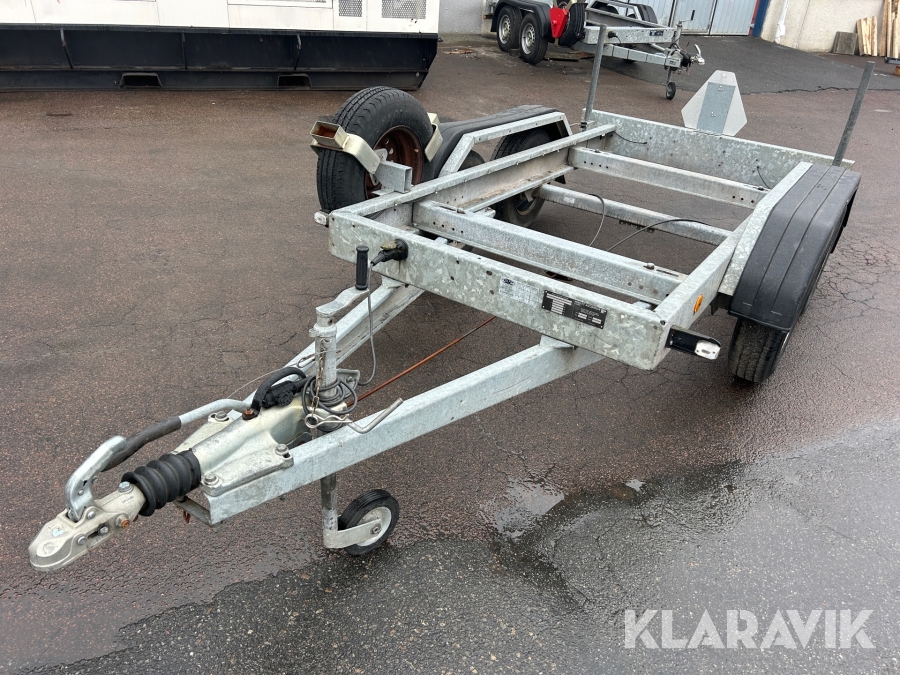 Släp Knott Avonride 02DCLXA2