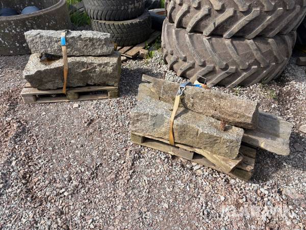 Granitstolpar 6 st
