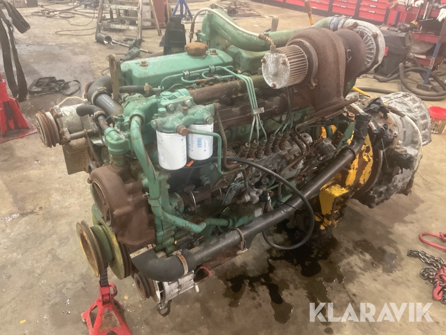Motor Volvo TD71GA från A25