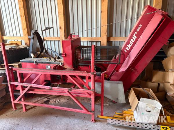 Vedmaskin Japa 370TR 8T