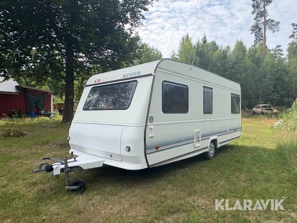 Husvagn Adria Forma 560