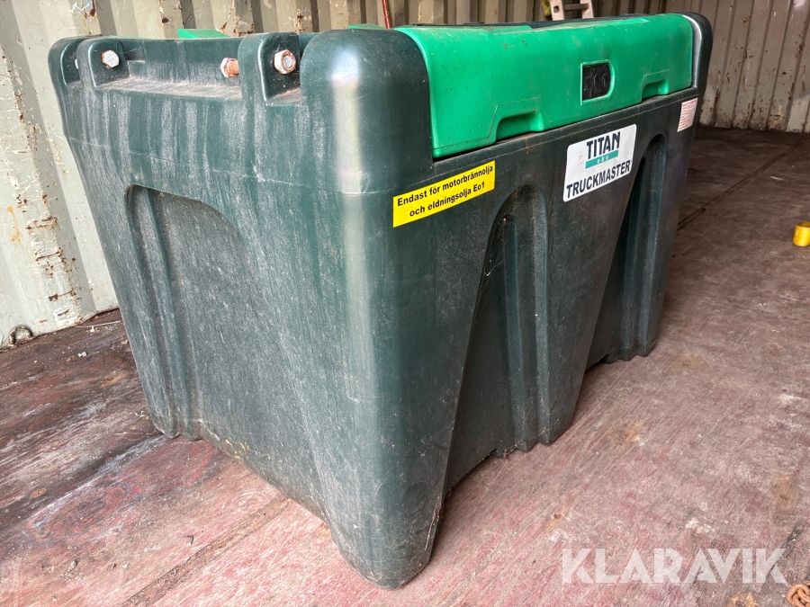 Dieseltank Titan Truckmaster 400L med 12v pump och tankslang