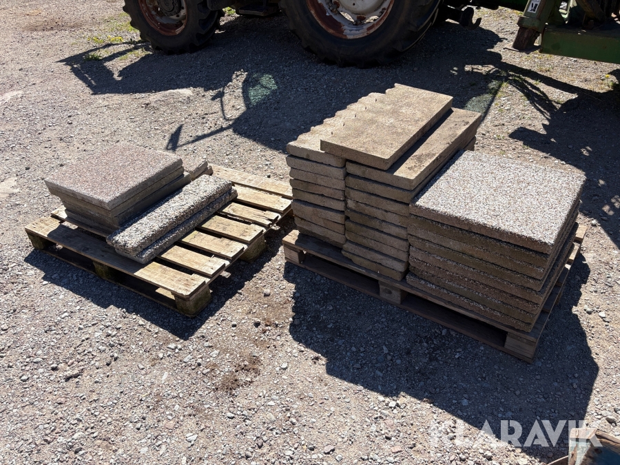 Plattor i olika modell 2st pall
