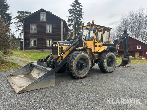 Grävlastare Volvo BM 6300 med redskap