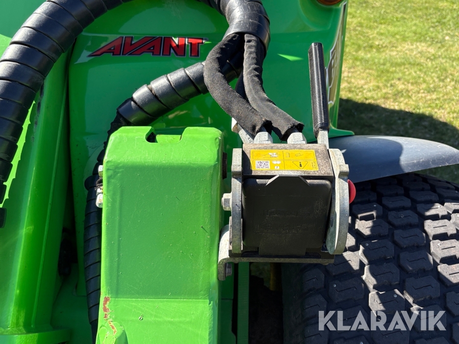 Kompaktlastare Avant 760i optidrive