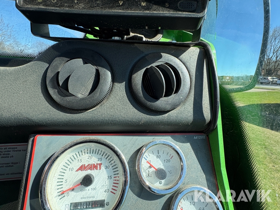 Kompaktlastare Avant 760i optidrive