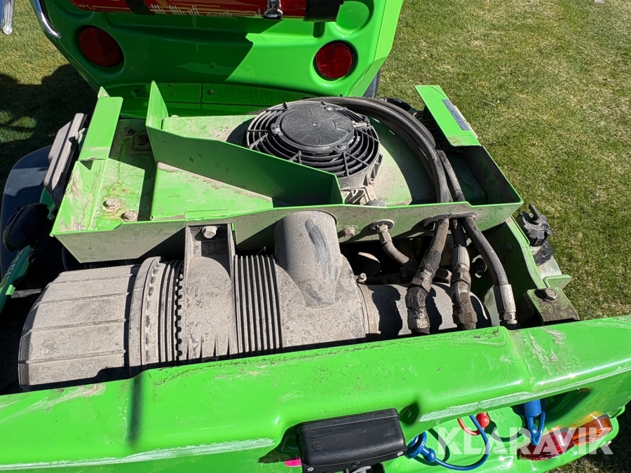 Kompaktlastare Avant 760i optidrive