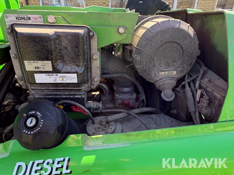 Kompaktlastare Avant 760i optidrive